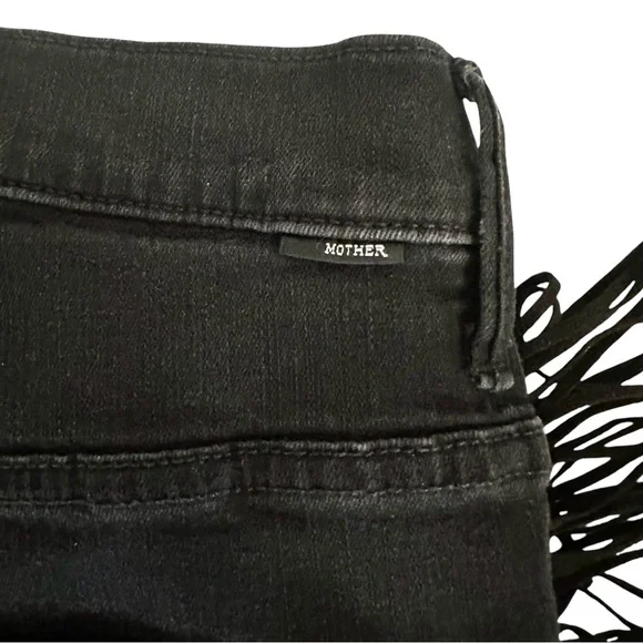 Mother Jeans 26 (S) Swooner Ankle Fringe Black Denim - Picture 7 of 12